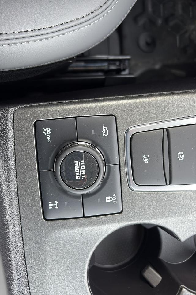 2025 Ford Bronco Sport BADLANDS, TECH PKG, POWER MOONROOF, REMOTE START Photo