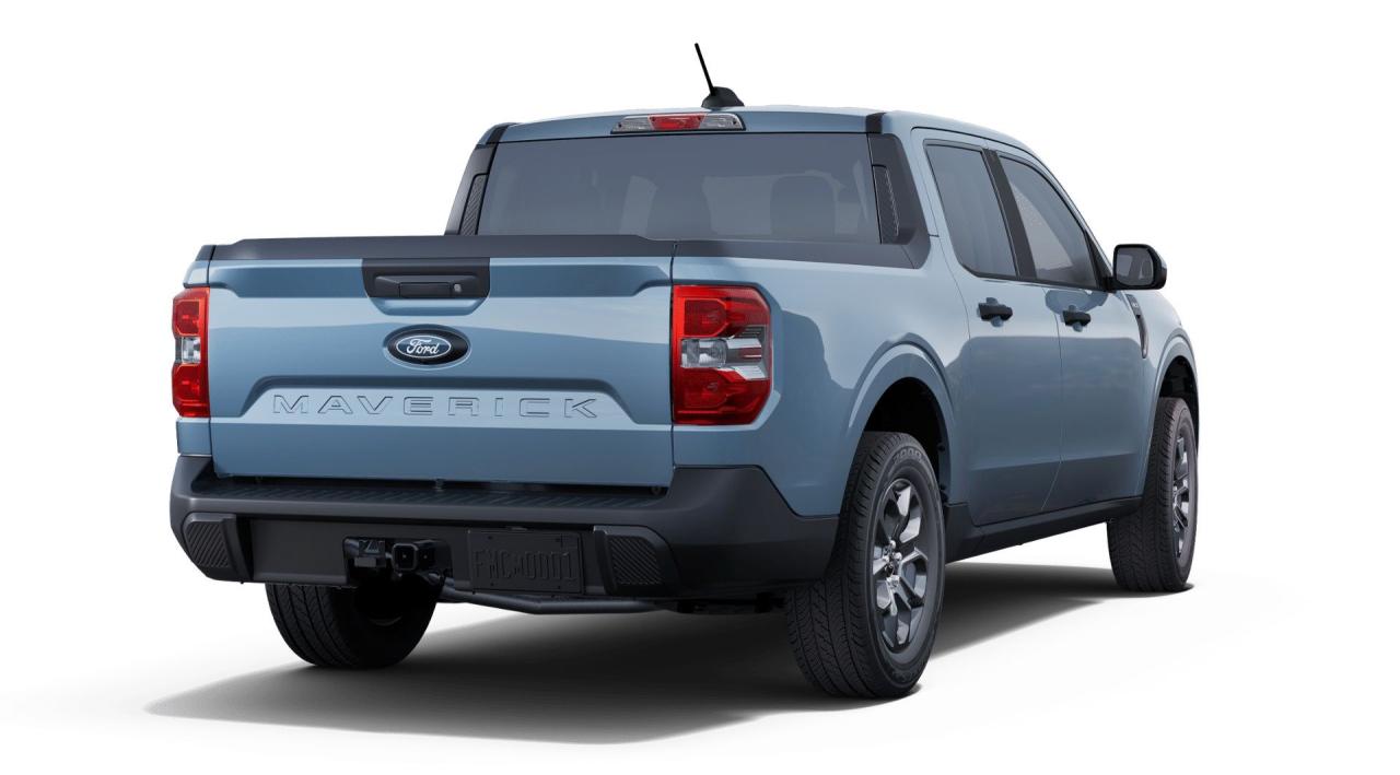 2025 Ford Maverick XLT AWD SuperCrew Photo2