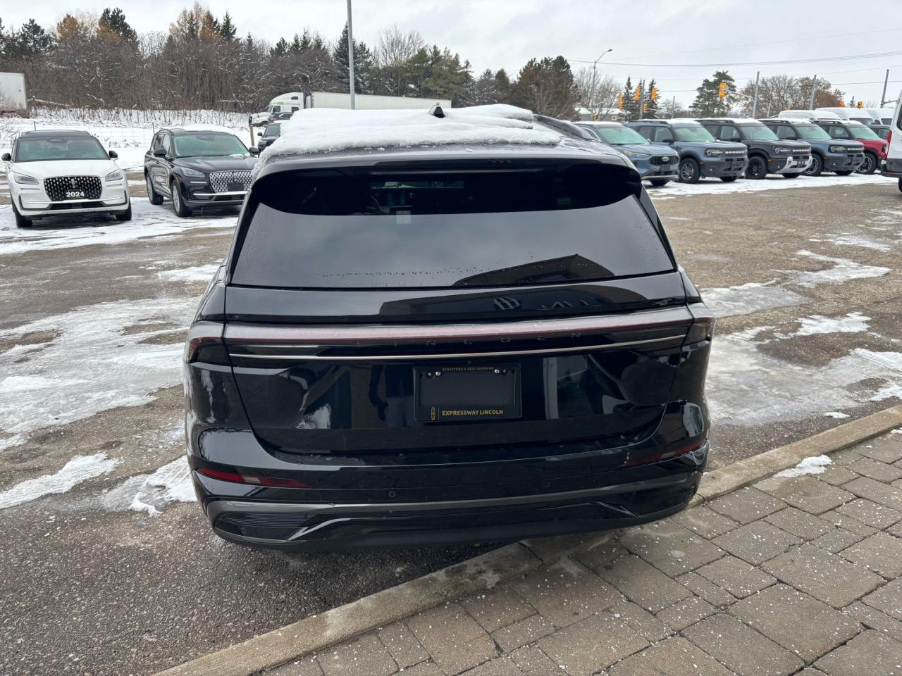 2025 Lincoln Nautilus RESERVE, AWD, 203A PACKAGE, 21" RIMS, PANO ROOF! Photo