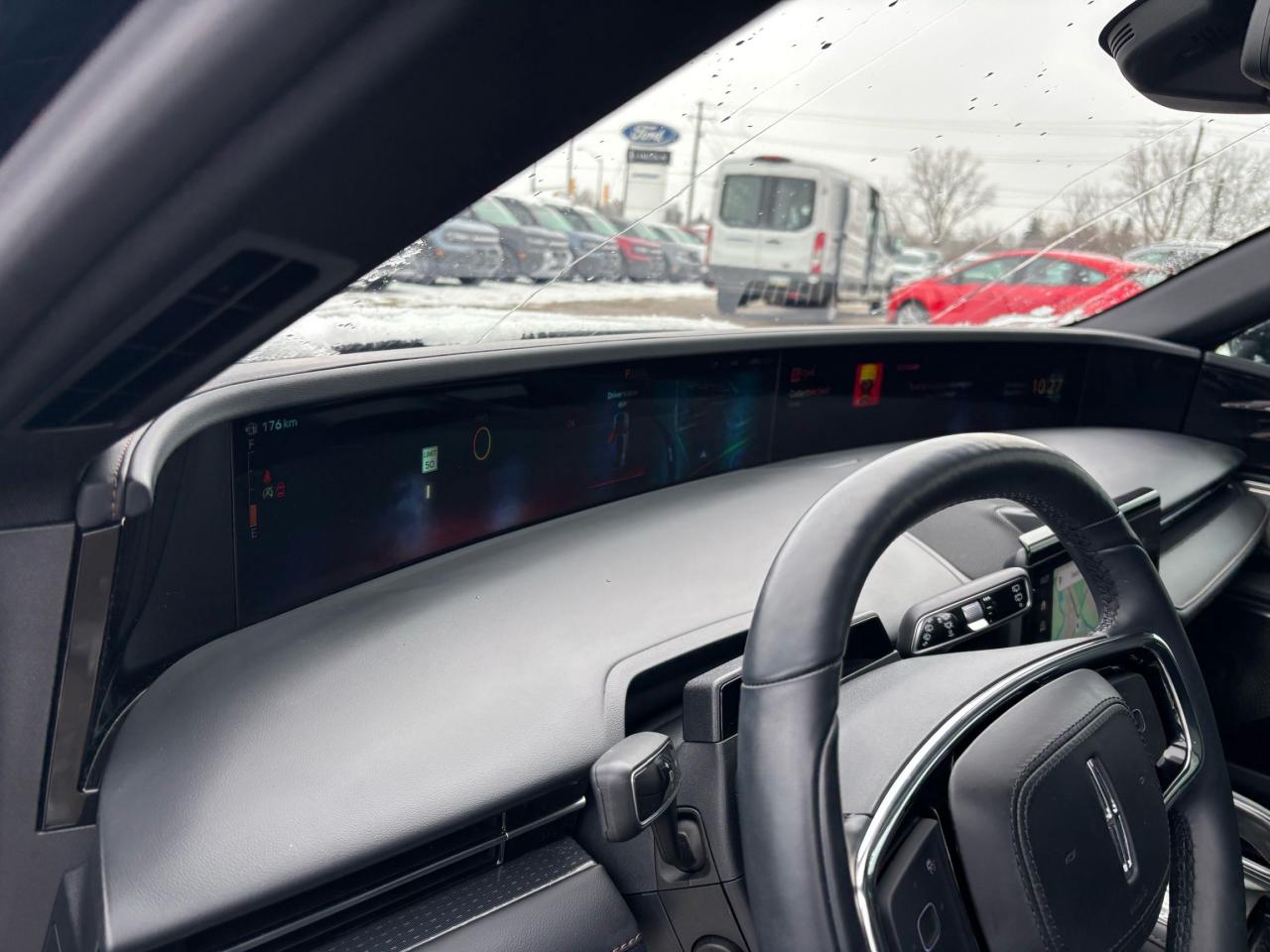 2025 Lincoln Nautilus RESERVE, AWD, 203A PACKAGE, 21" RIMS, PANO ROOF! Photo