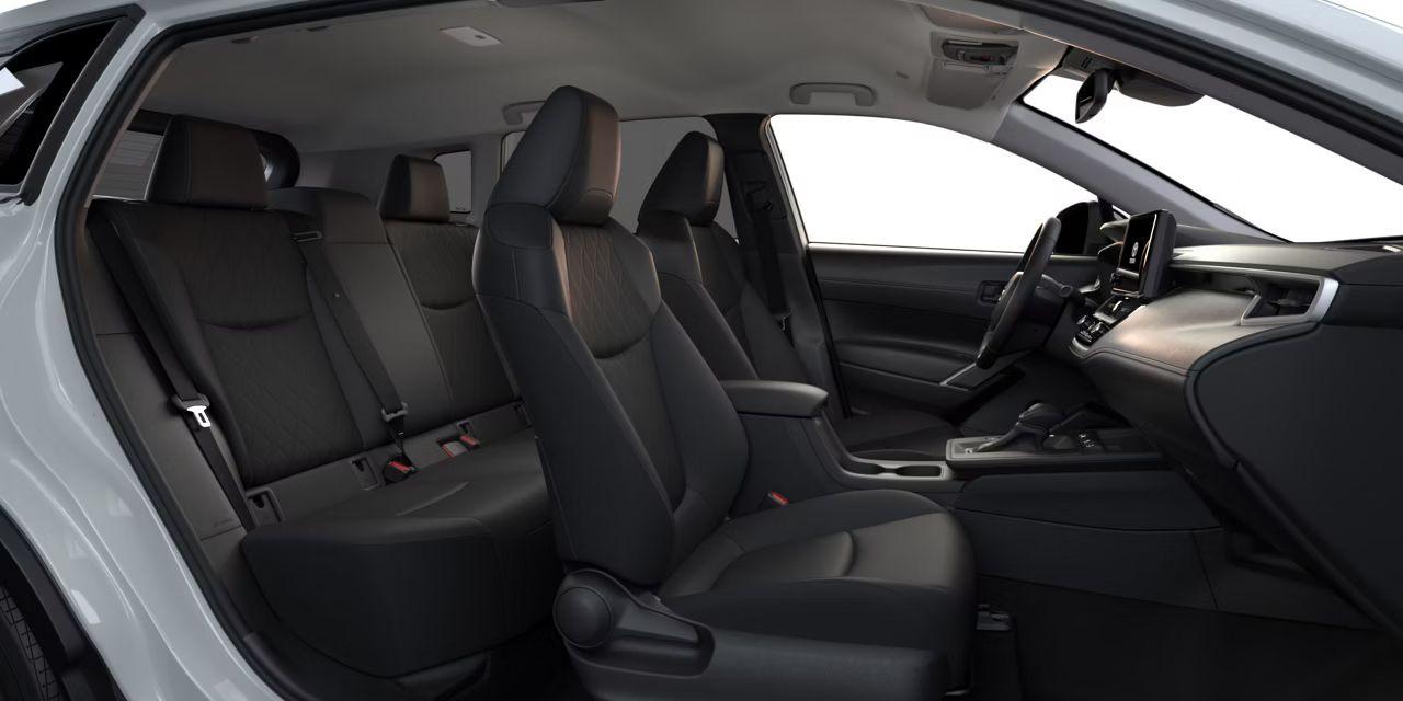 2026 Toyota Corolla Cross LE FWD Photo
