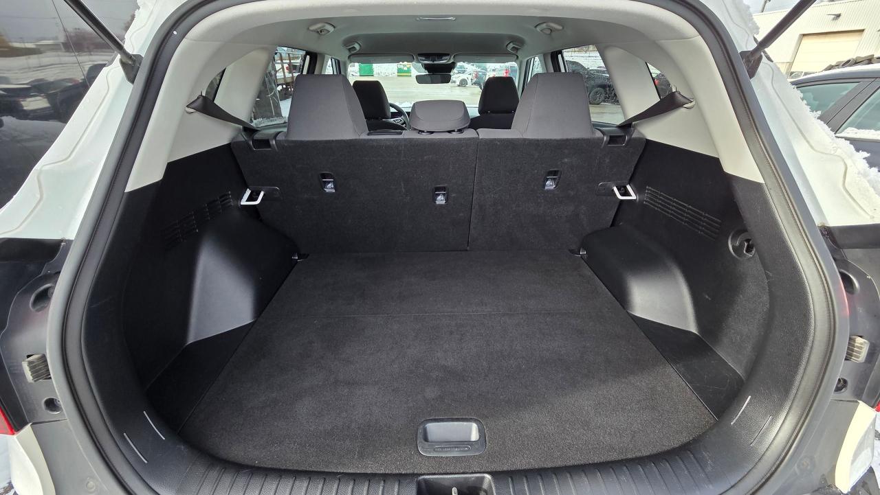 2024 Kia Seltos LX - Photo #17