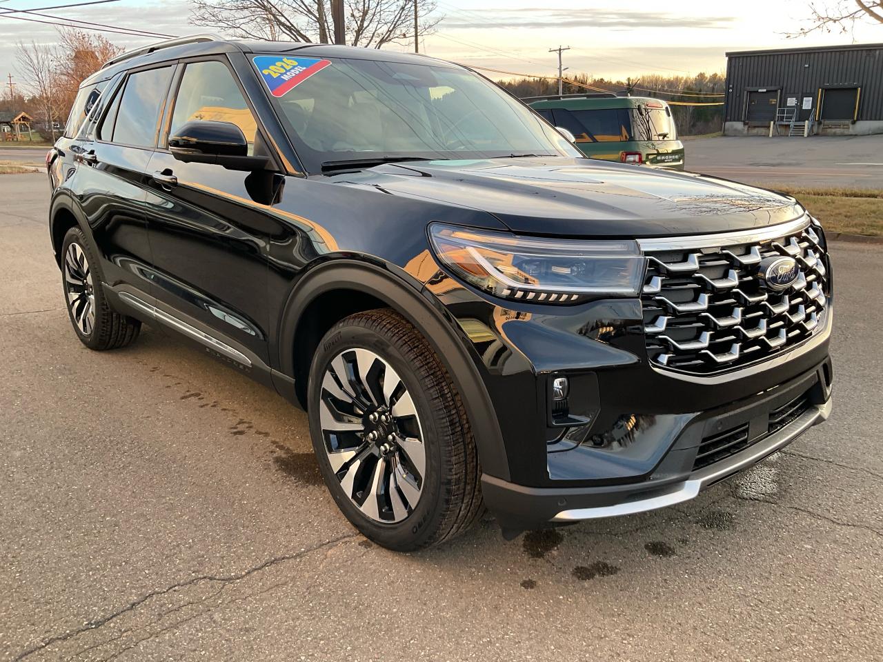 2026 Ford Explorer Platinum Photo