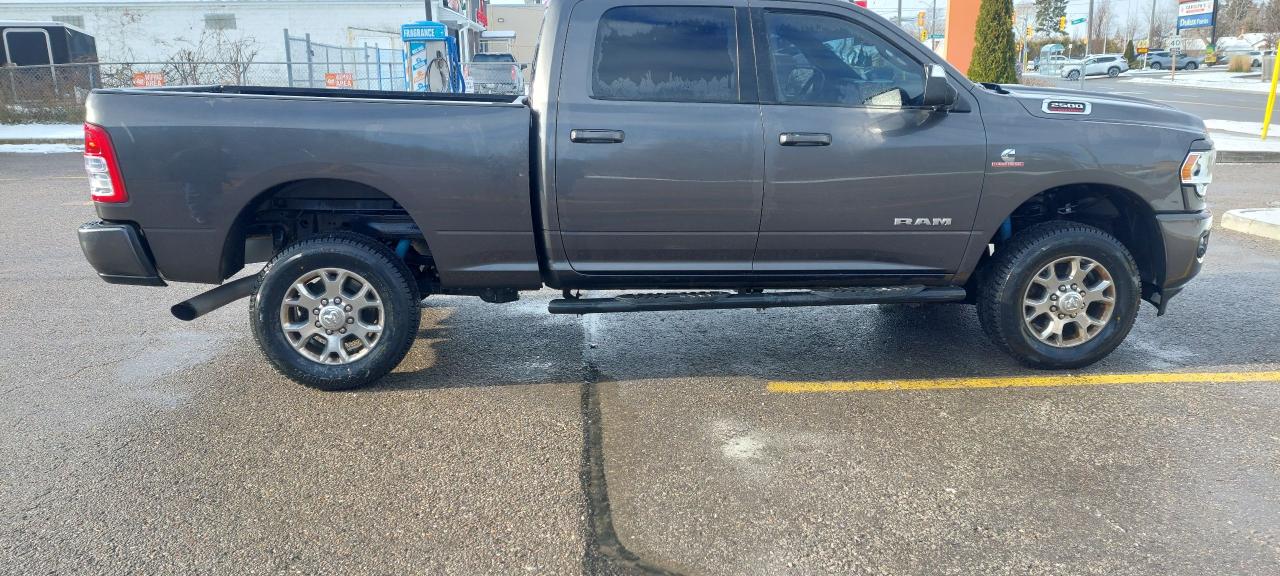 2019 RAM 2500 Big Horn 4x4 Crew Cab 6'4" Box Photo2