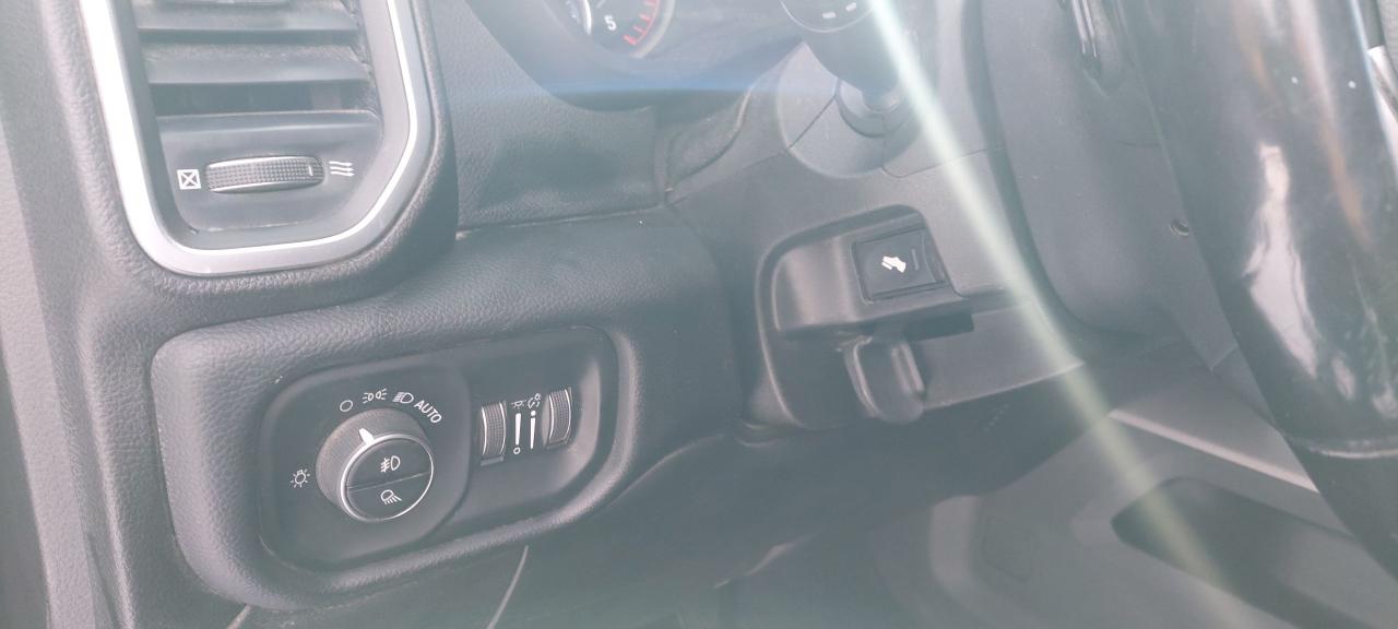 2019 RAM 2500 Big Horn 4x4 Crew Cab 6'4" Box Photo