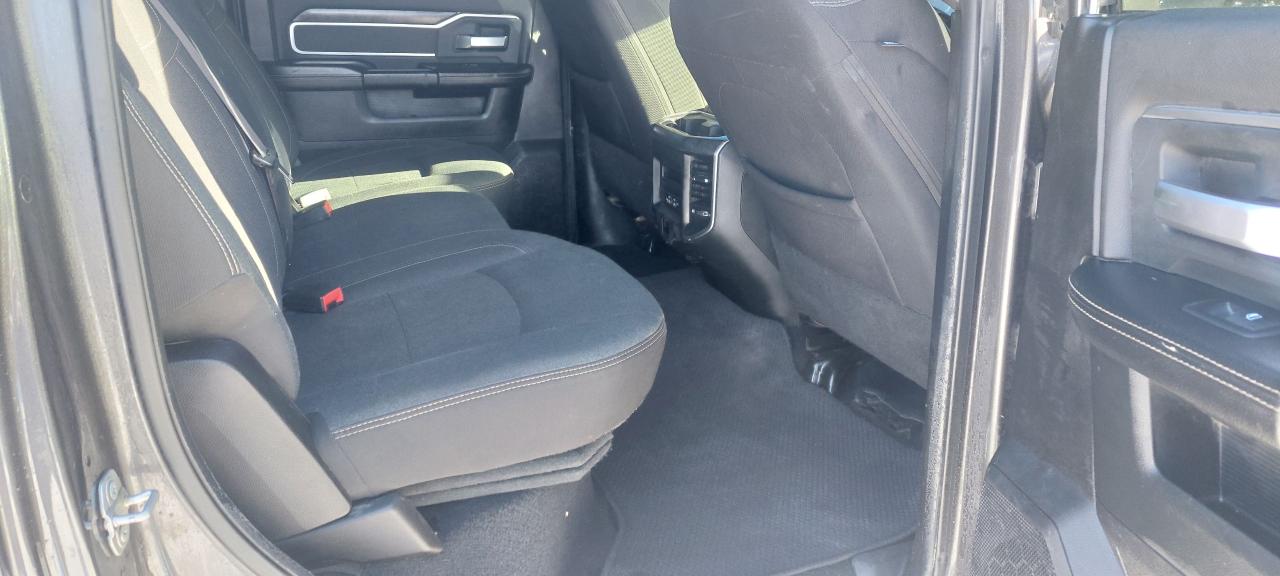 2019 RAM 2500 Big Horn 4x4 Crew Cab 6'4" Box Photo