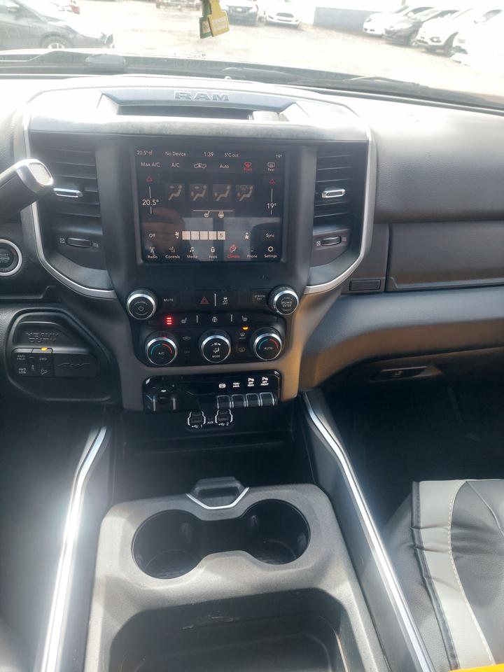 2019 RAM 2500 Big Horn 4x4 Crew Cab 6'4" Box Photo