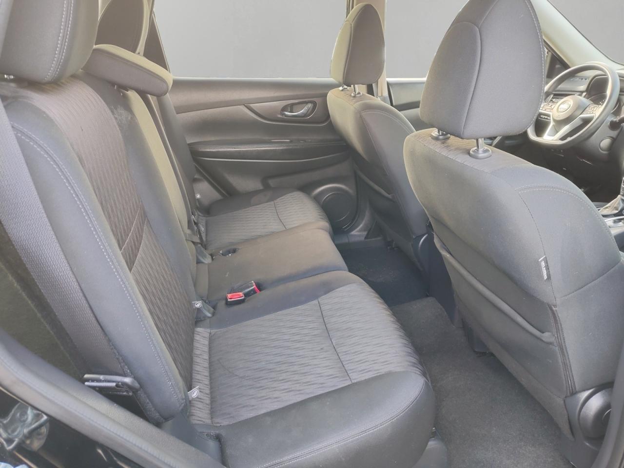 2016 Nissan Rogue S Photo