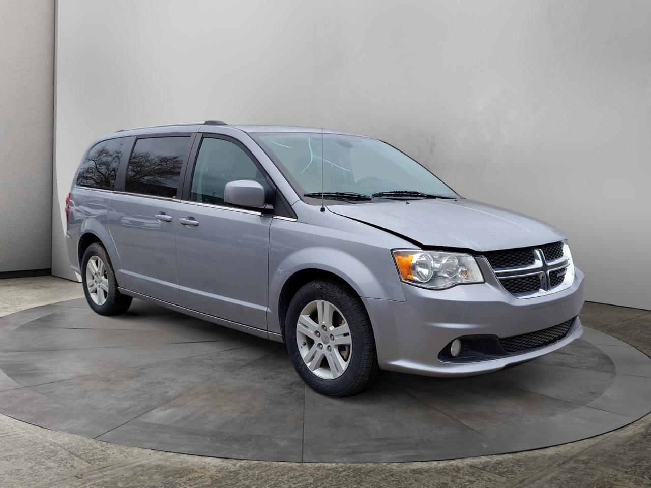 2019 Dodge Grand Caravan Crew Plus Photo