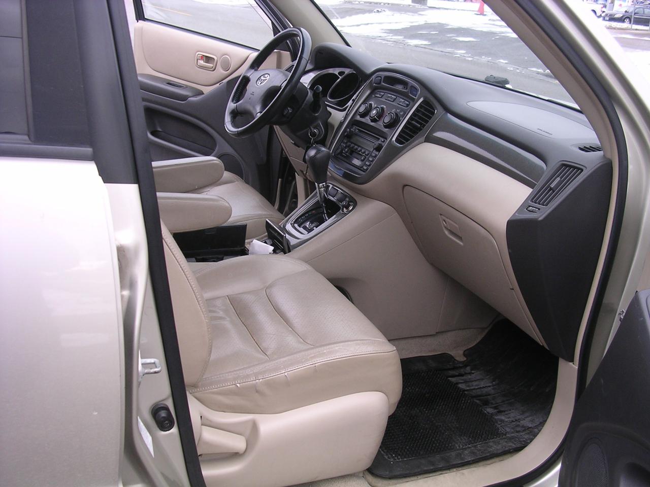 2002 Toyota Highlander LEATHER - Photo #9