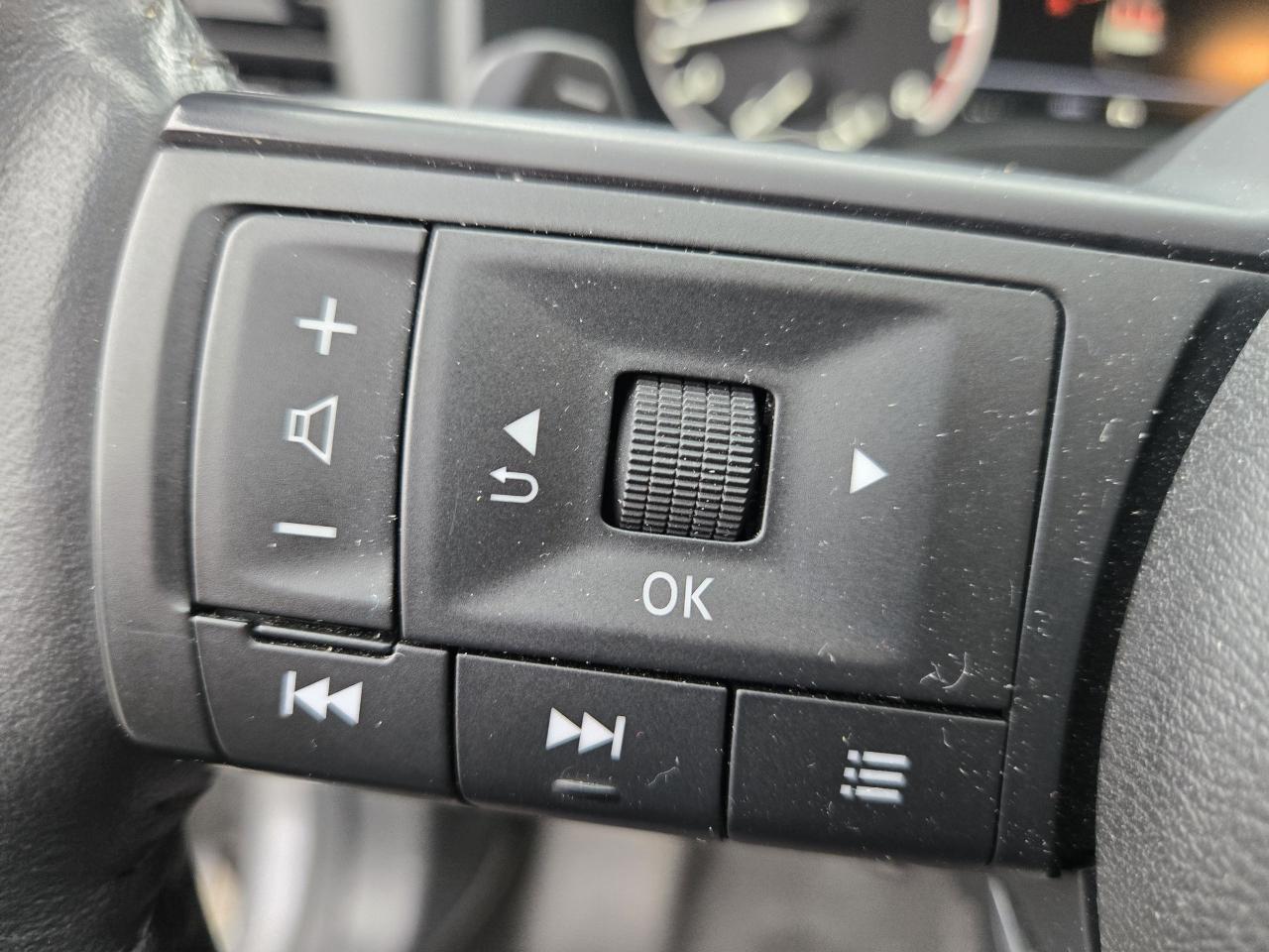 2024 Nissan Rogue S - Photo #17