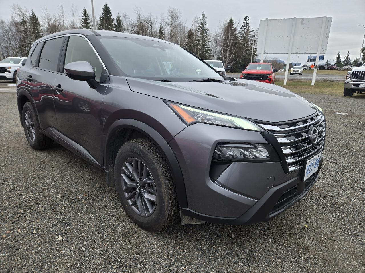 2024 Nissan Rogue S - Photo #3