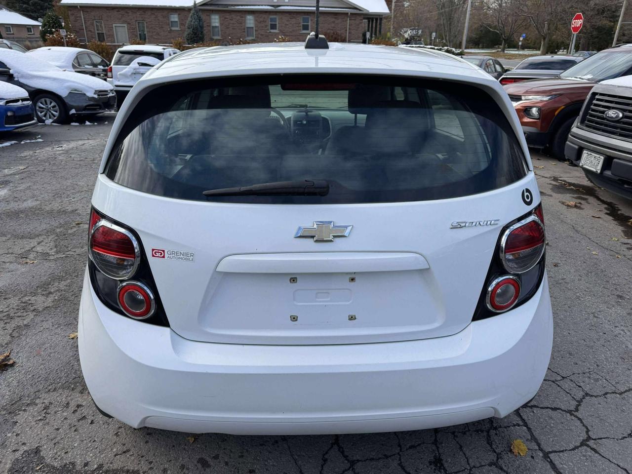 2015 Chevrolet Sonic 5dr HB LS Auto - Photo #6