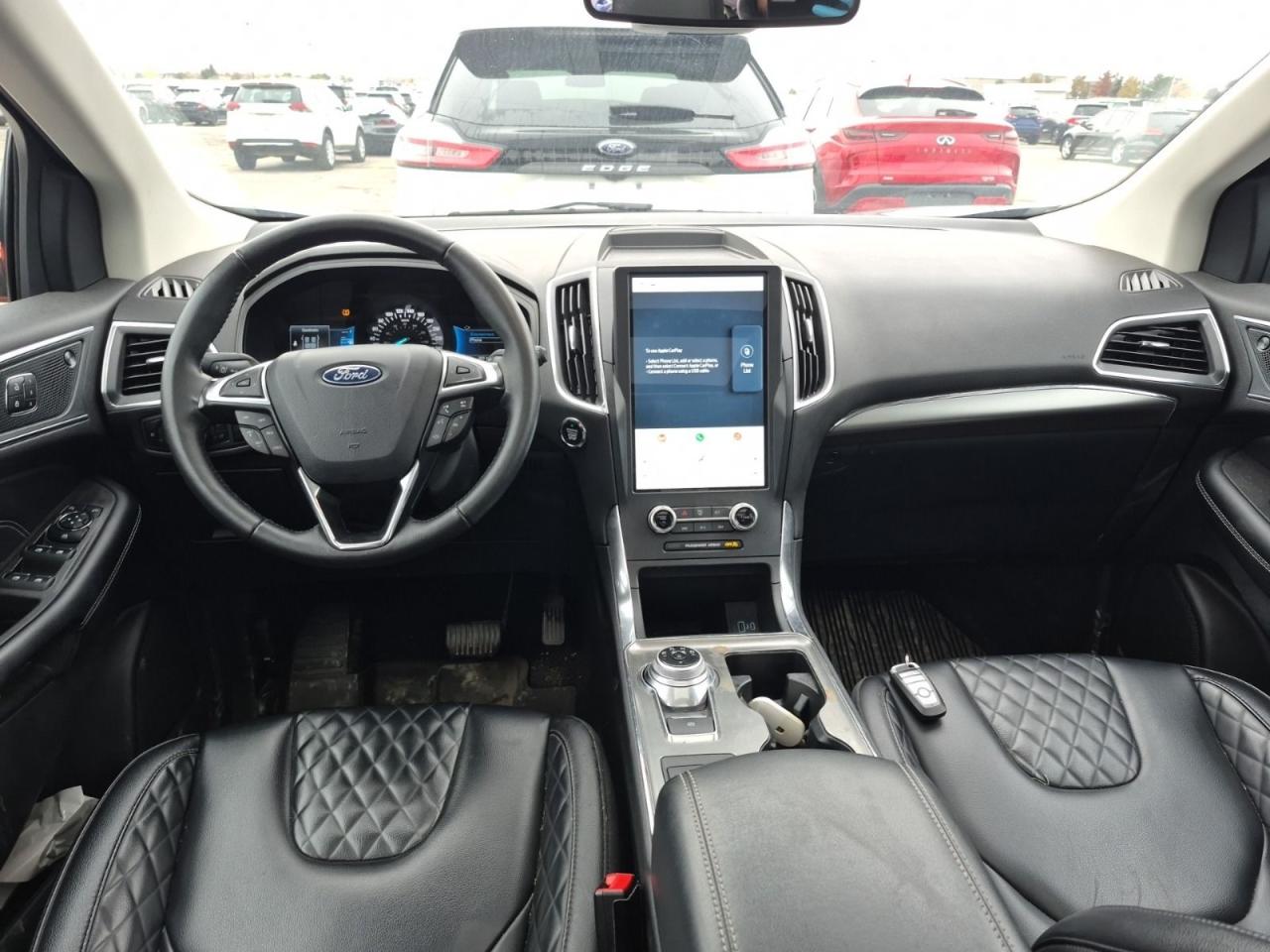 2024 Ford Edge Titanium Photo