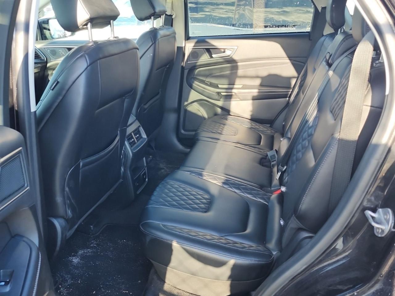 2024 Ford Edge Titanium Photo