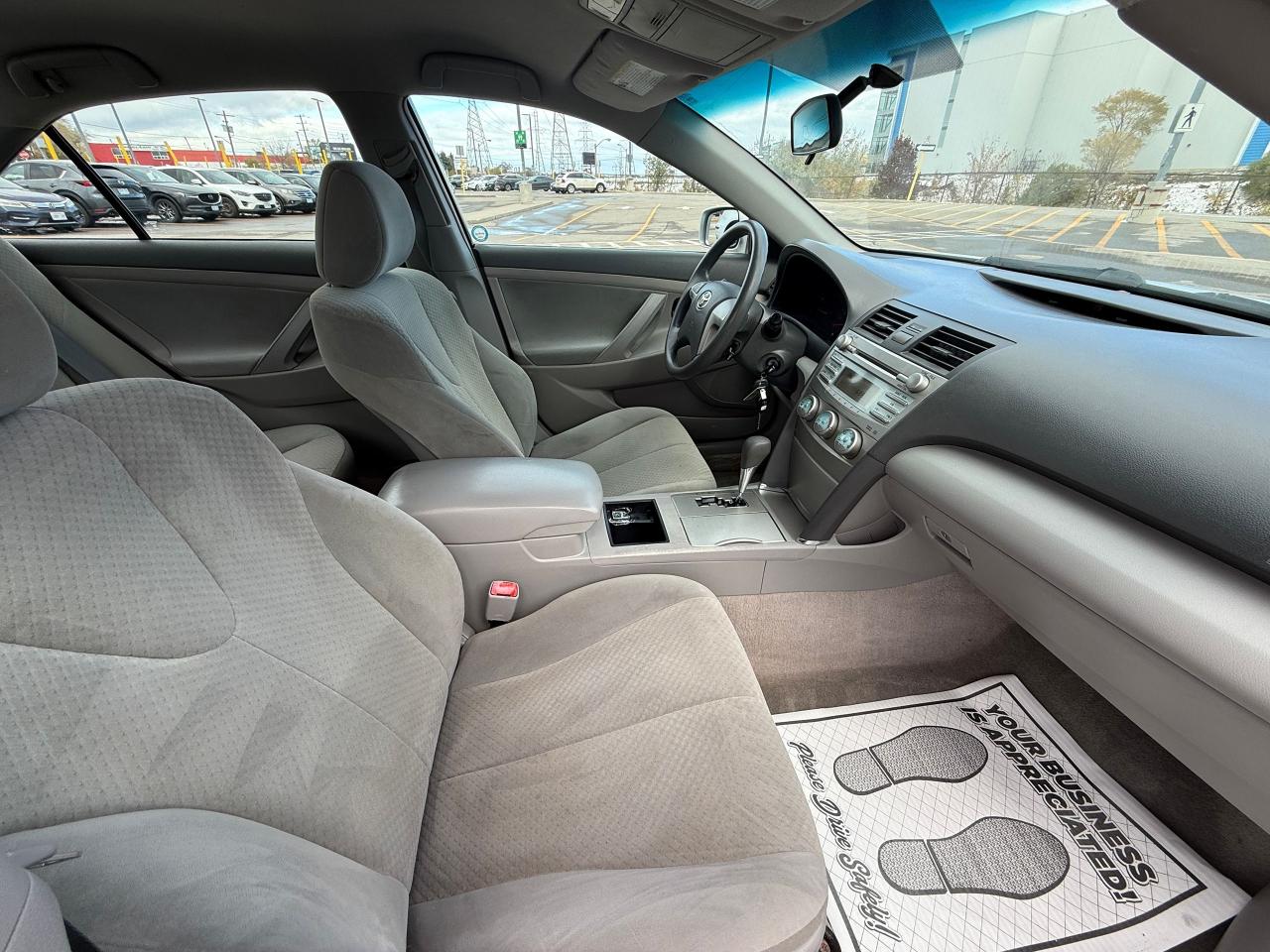 2009 Toyota Camry LE*87486km*ONE OWNER* Photo