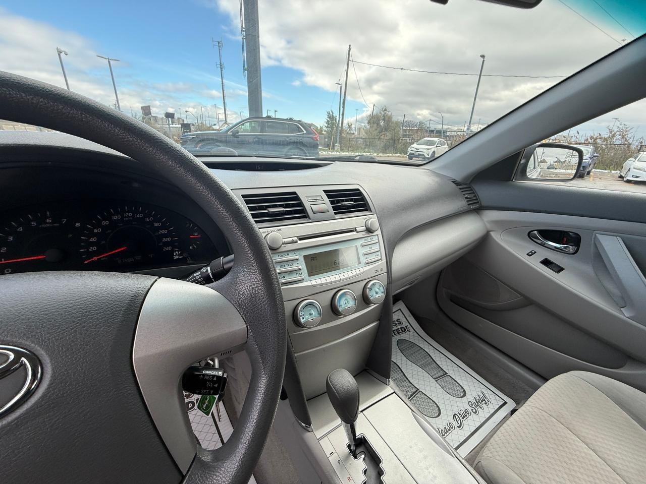 2009 Toyota Camry LE*87486km*ONE OWNER* Photo