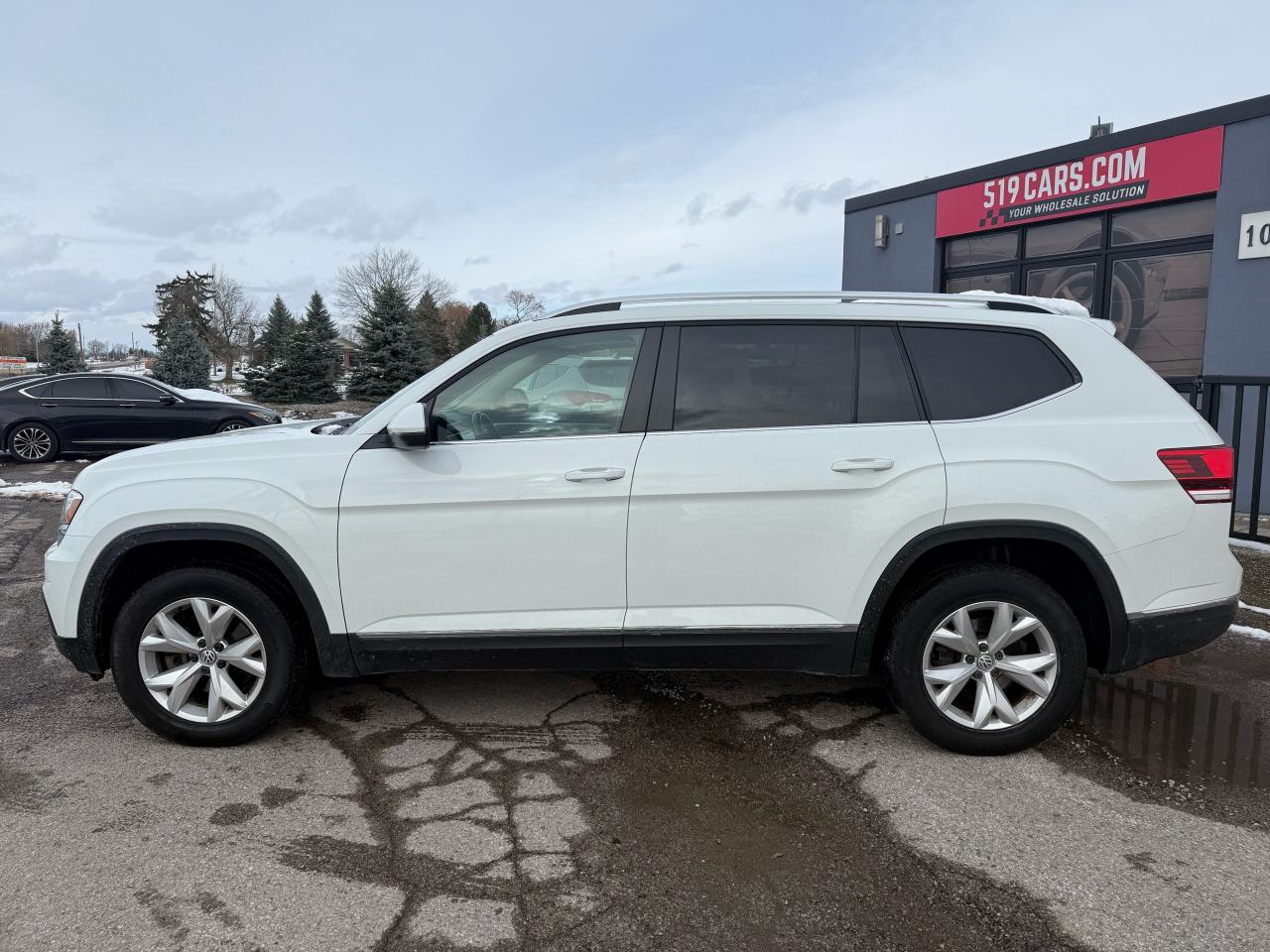 2018 Volkswagen Atlas HIGHLINE | Navigation | Backup Camera | Sunroof - Photo #2