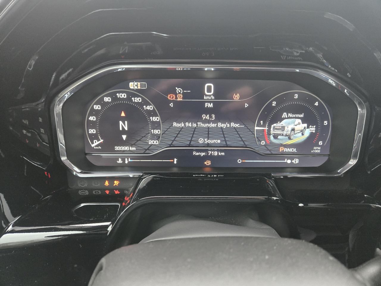 2024 GMC Sierra 2500 SLE - Photo #16