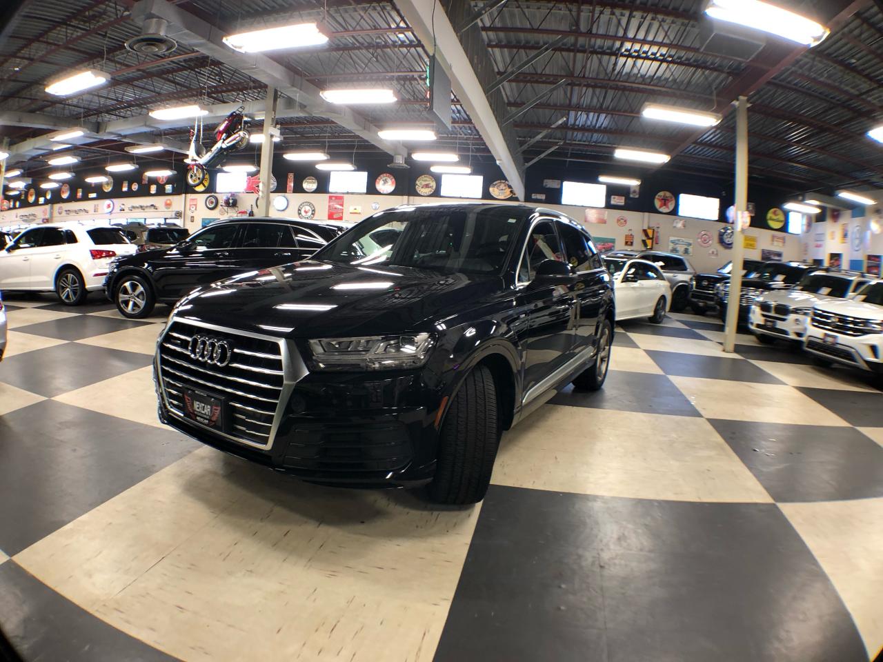 2019 Audi Q7 TECHNIK S-LINE AWD 7 PASS NAVI LEATHER PAN/ROOF Photo2