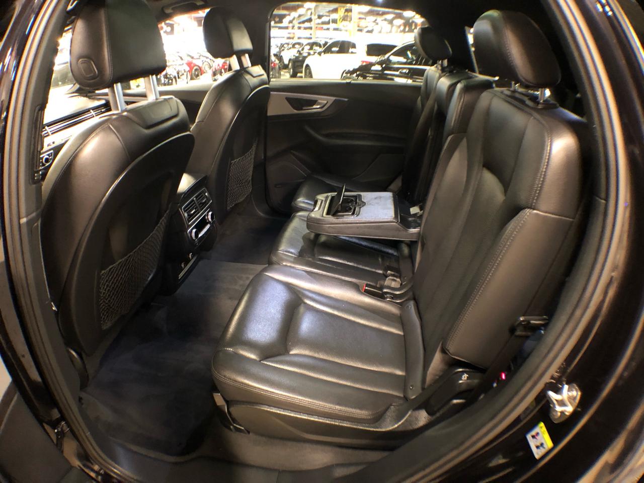 2019 Audi Q7 TECHNIK S-LINE AWD 7 PASS NAVI LEATHER PAN/ROOF Photo