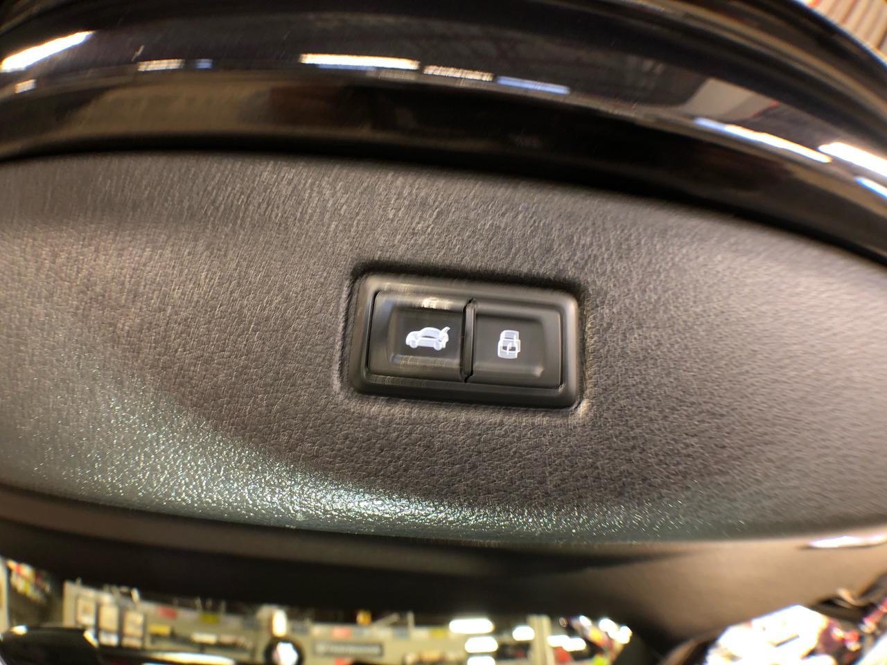 2019 Audi Q7 TECHNIK S-LINE AWD 7 PASS NAVI LEATHER PAN/ROOF Photo