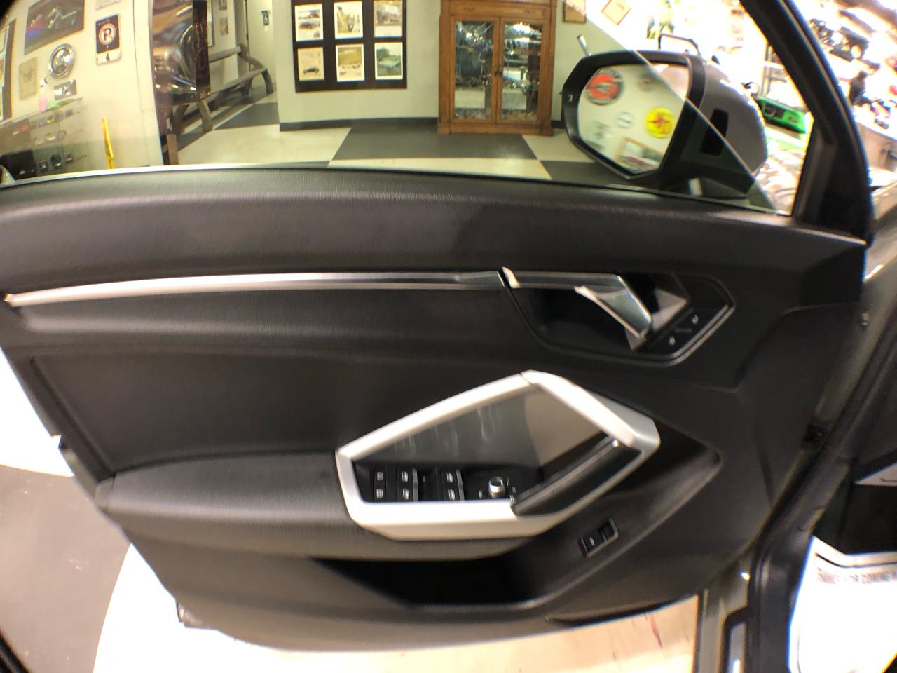 2021 Audi Q3 PROGRESSIV S-LINE AWD NAVI LEATHER PAN/ROOF CAMERA Photo