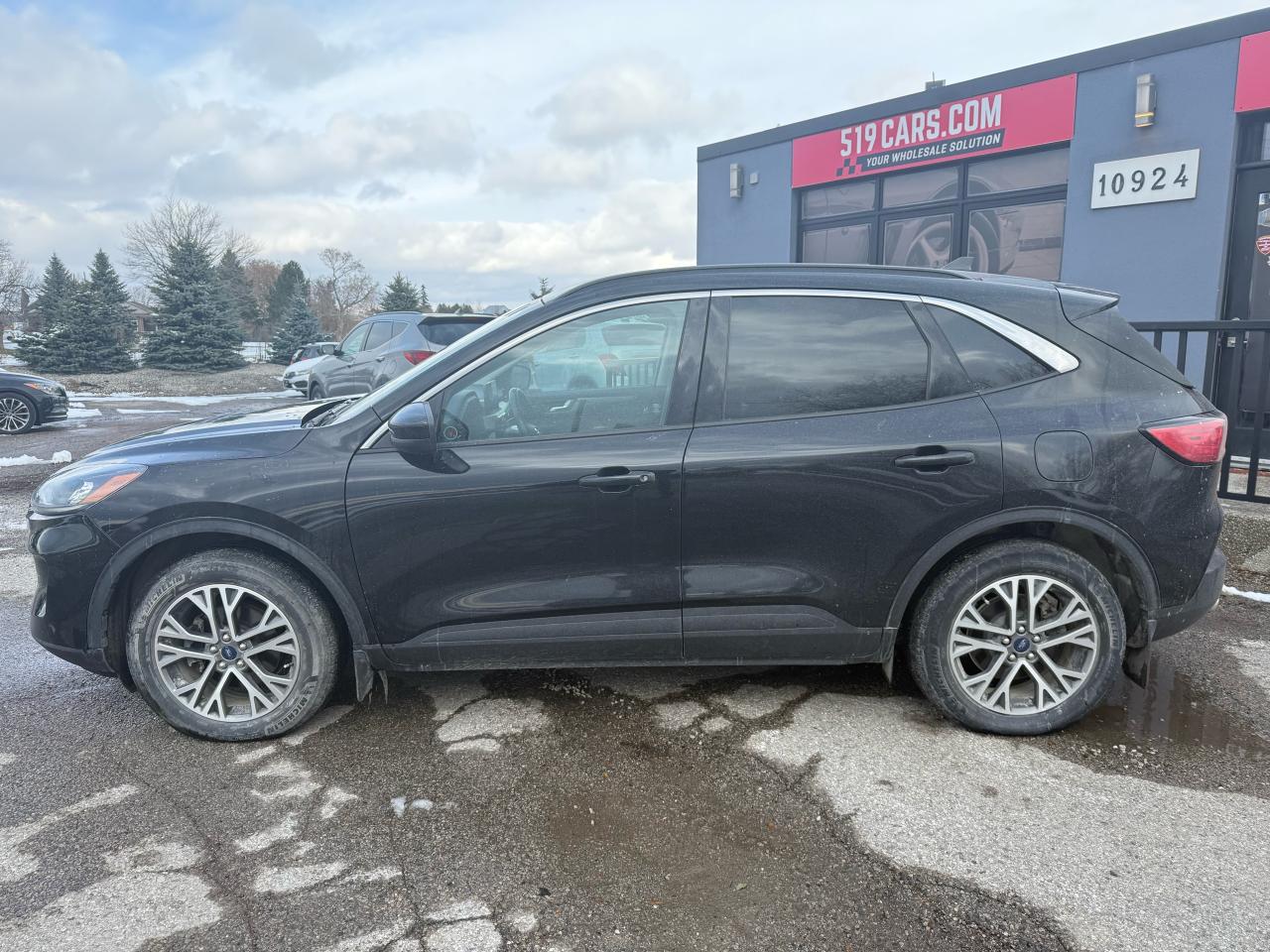 2021 Ford Escape SEL | Navigation | Backup Camera | Heated Seats - Photo #2