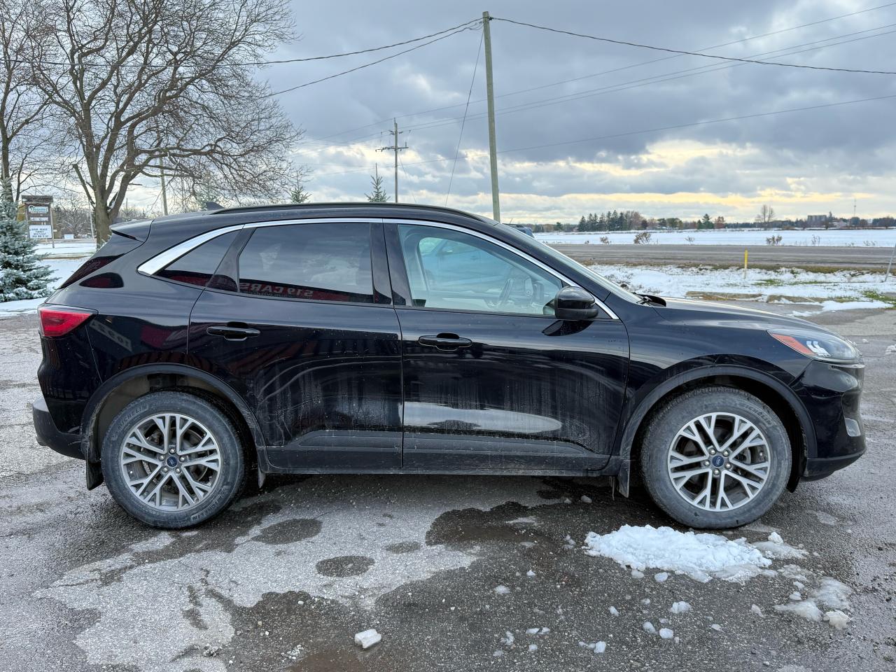 2021 Ford Escape SEL | Navigation | Backup Camera | Heated Seats - Photo #6