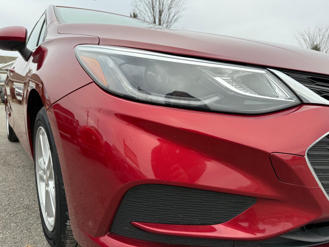 2018 Chevrolet Cruze LT Auto AutoStart! Heated Seats ! Photo