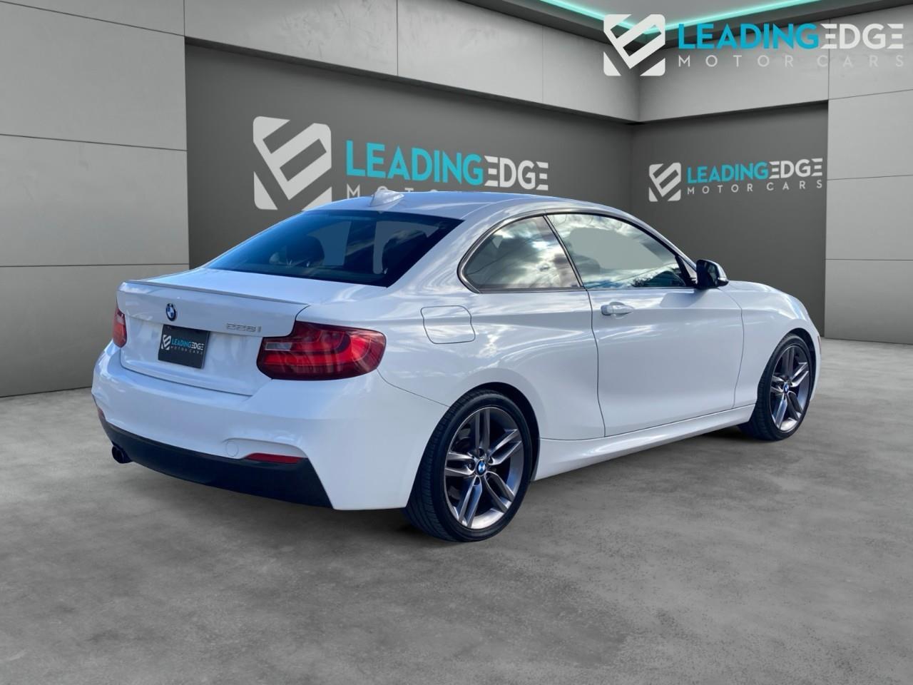 2015 BMW 2-Series 228 i Photo