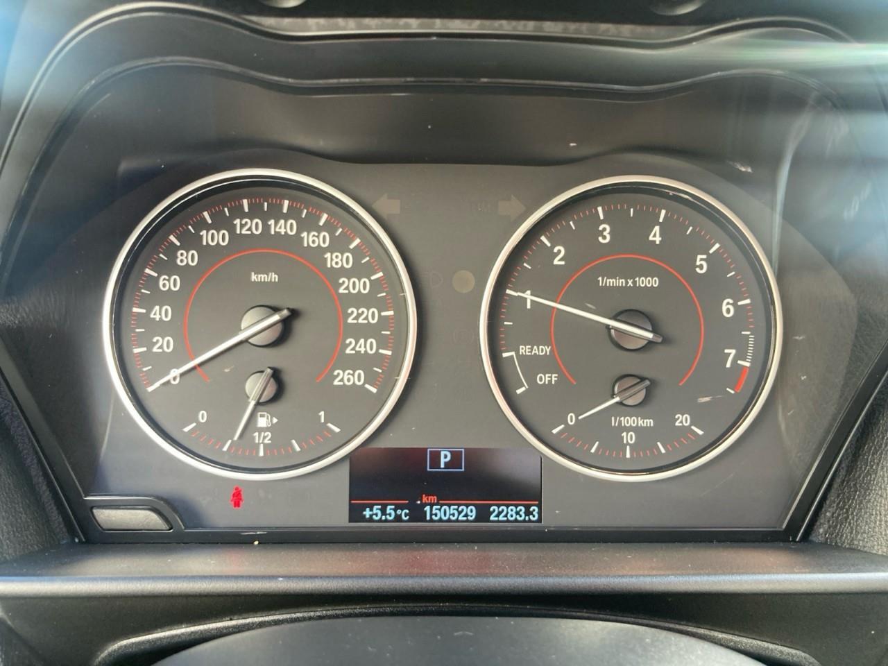 2015 BMW 2-Series 228 i Photo