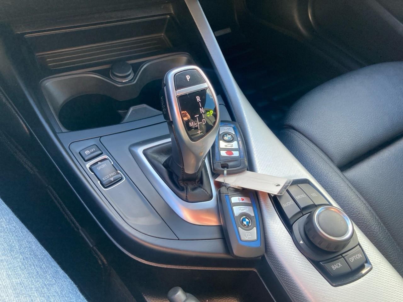 2015 BMW 2-Series 228 i Photo