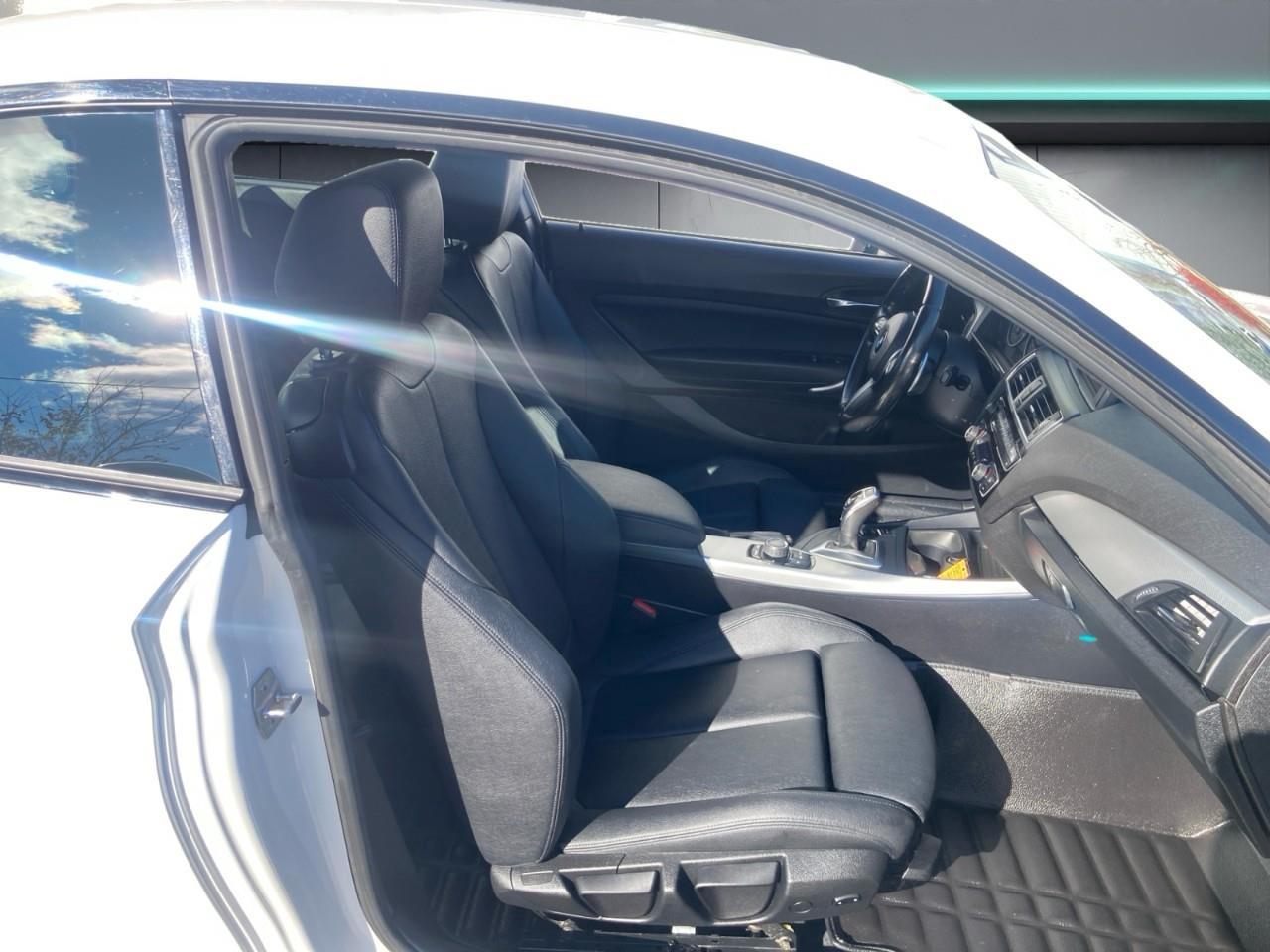 2015 BMW 2-Series 228 i Photo