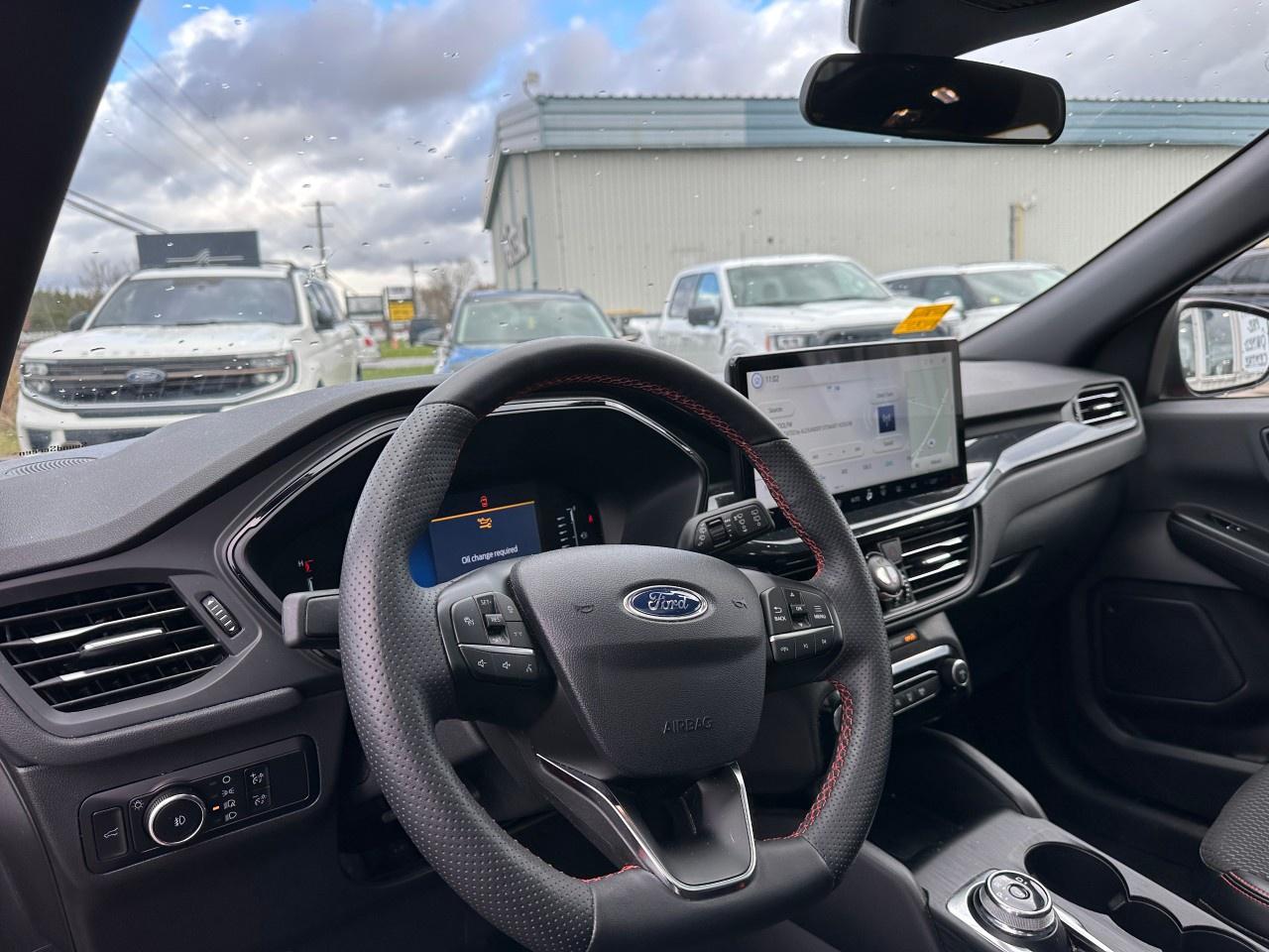 2023 Ford Escape ST-Line Select AWD Photo