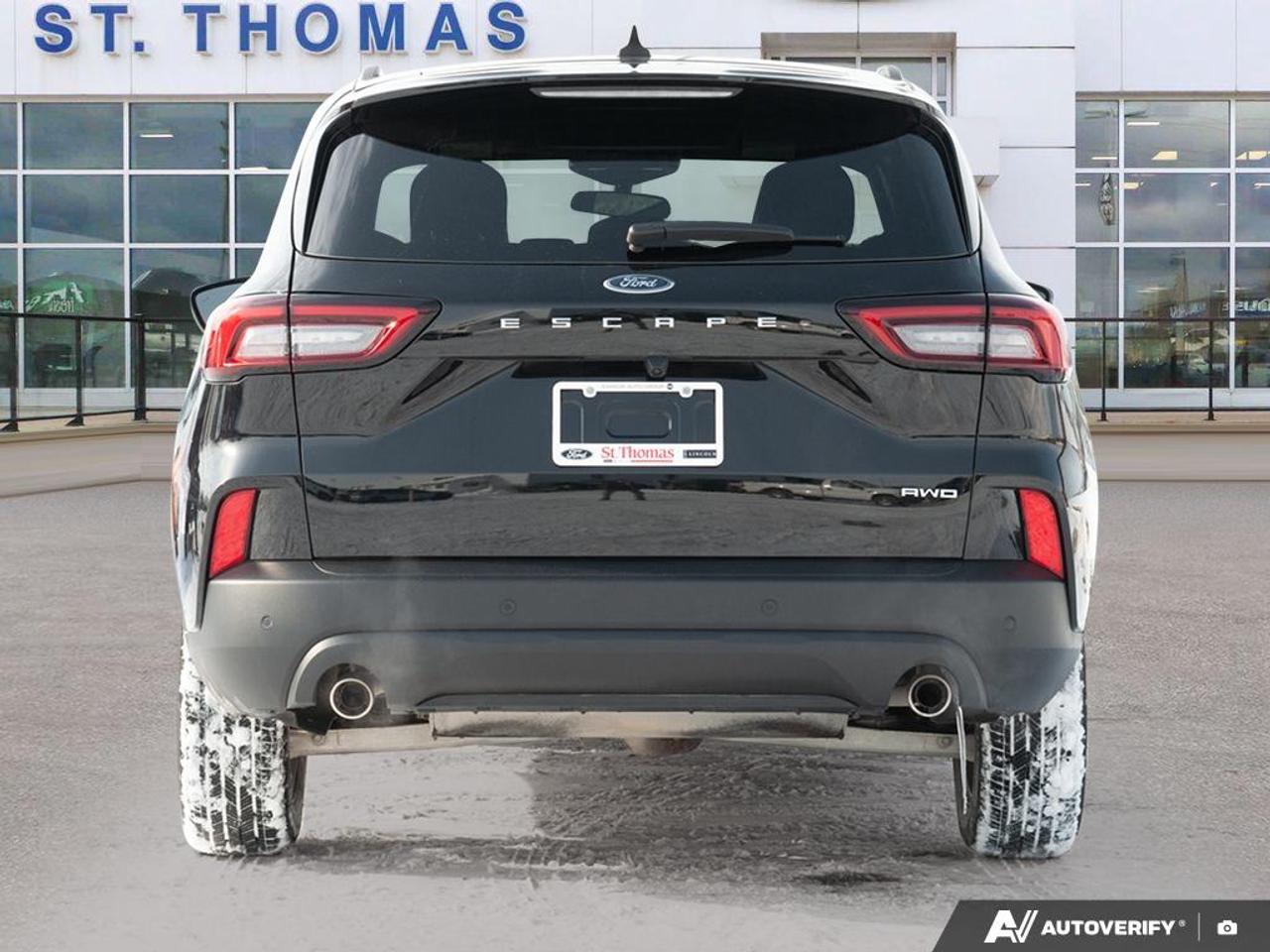 2025 Ford Escape ST-Line Tech Package With Moonroof Photo4