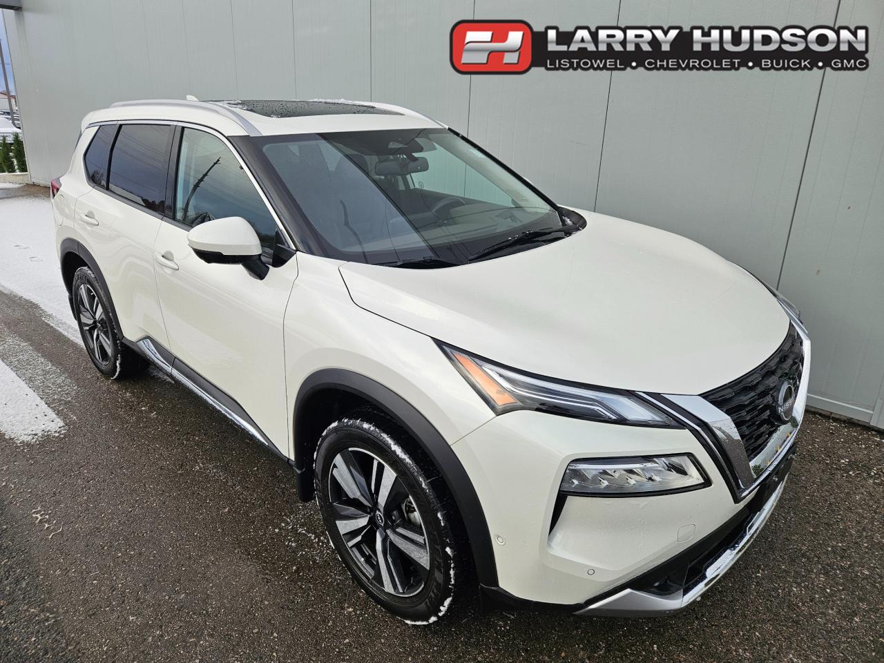 Used 2022 Nissan Rogue Platinum One Owner | Leather | Navigation | Moonroof | 19