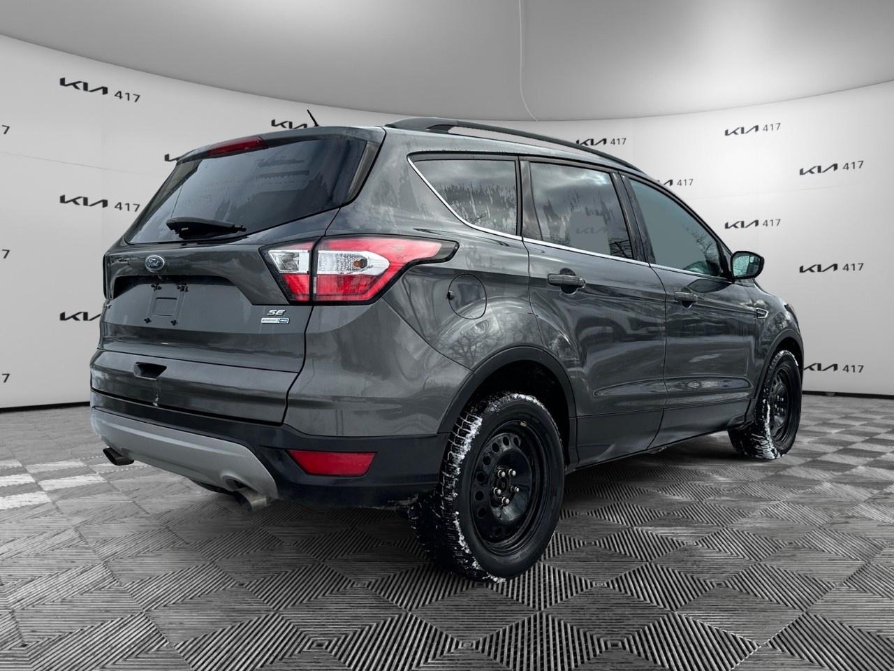 2018 Ford Escape SE 4WD Photo4