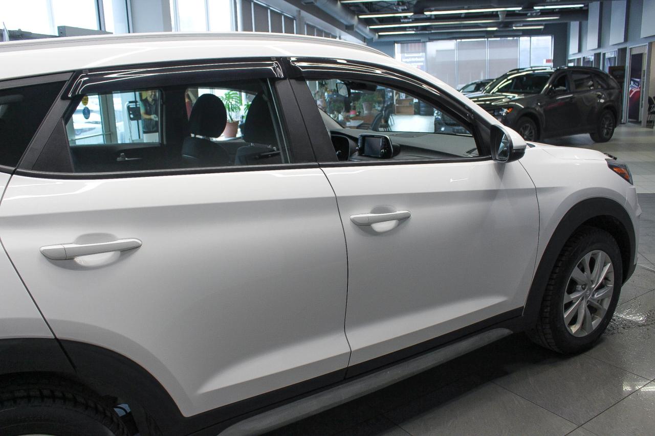 2019 Hyundai Tucson Preferred LOW KMS - CLOTH UPHOLSTERY - HEATED FRONT AND REAR SEATS Photo