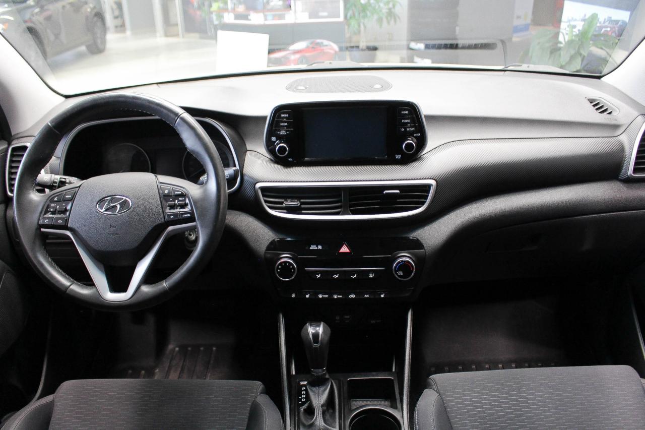 2019 Hyundai Tucson Preferred LOW KMS - CLOTH UPHOLSTERY - HEATED FRONT AND REAR SEATS Photo
