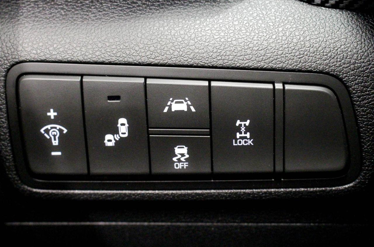 2019 Hyundai Tucson Preferred LOW KMS - CLOTH UPHOLSTERY - HEATED FRONT AND REAR SEATS Photo