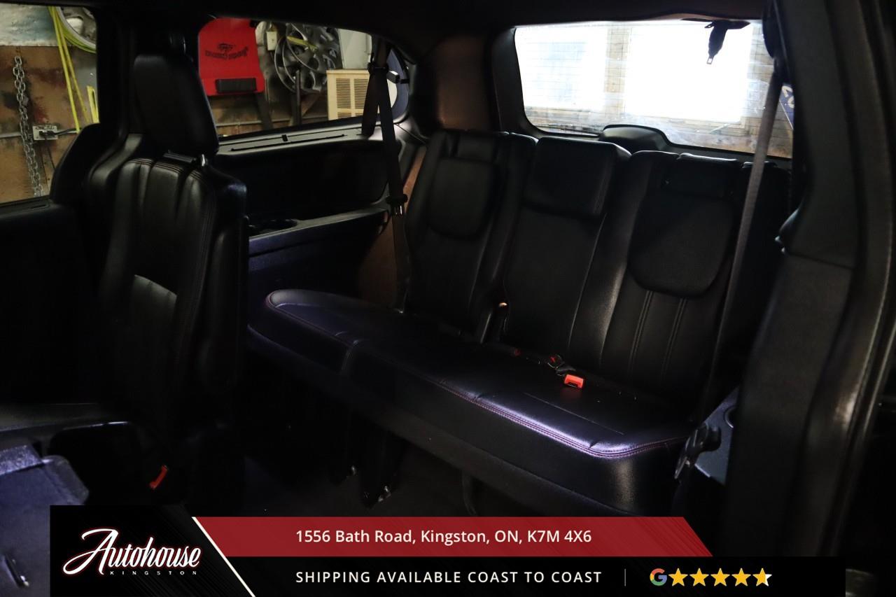2016 Dodge Grand Caravan DVD ENTERTAINMENT SYSTEM - POWER SLIDERS Photo