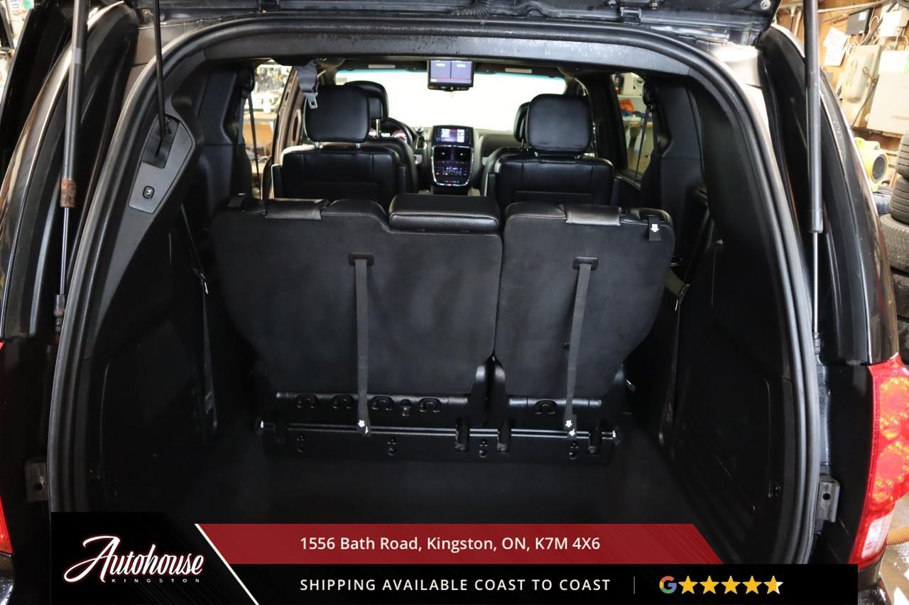 2016 Dodge Grand Caravan DVD ENTERTAINMENT SYSTEM - POWER SLIDERS Photo