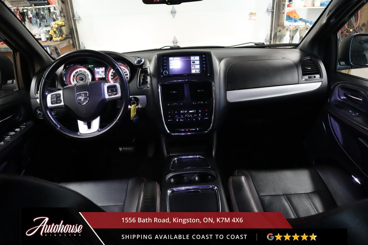 2016 Dodge Grand Caravan DVD ENTERTAINMENT SYSTEM - POWER SLIDERS Photo