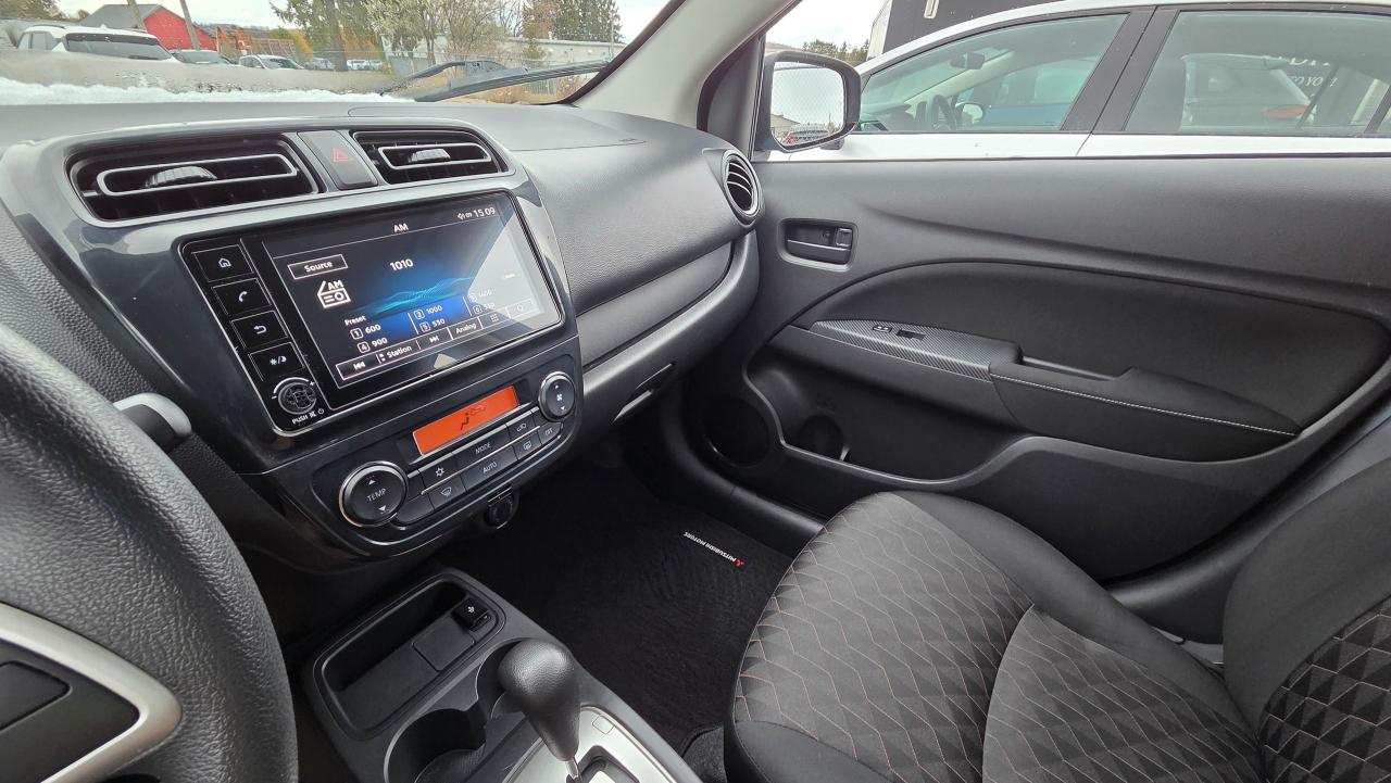 2022 Mitsubishi Mirage SE Photo