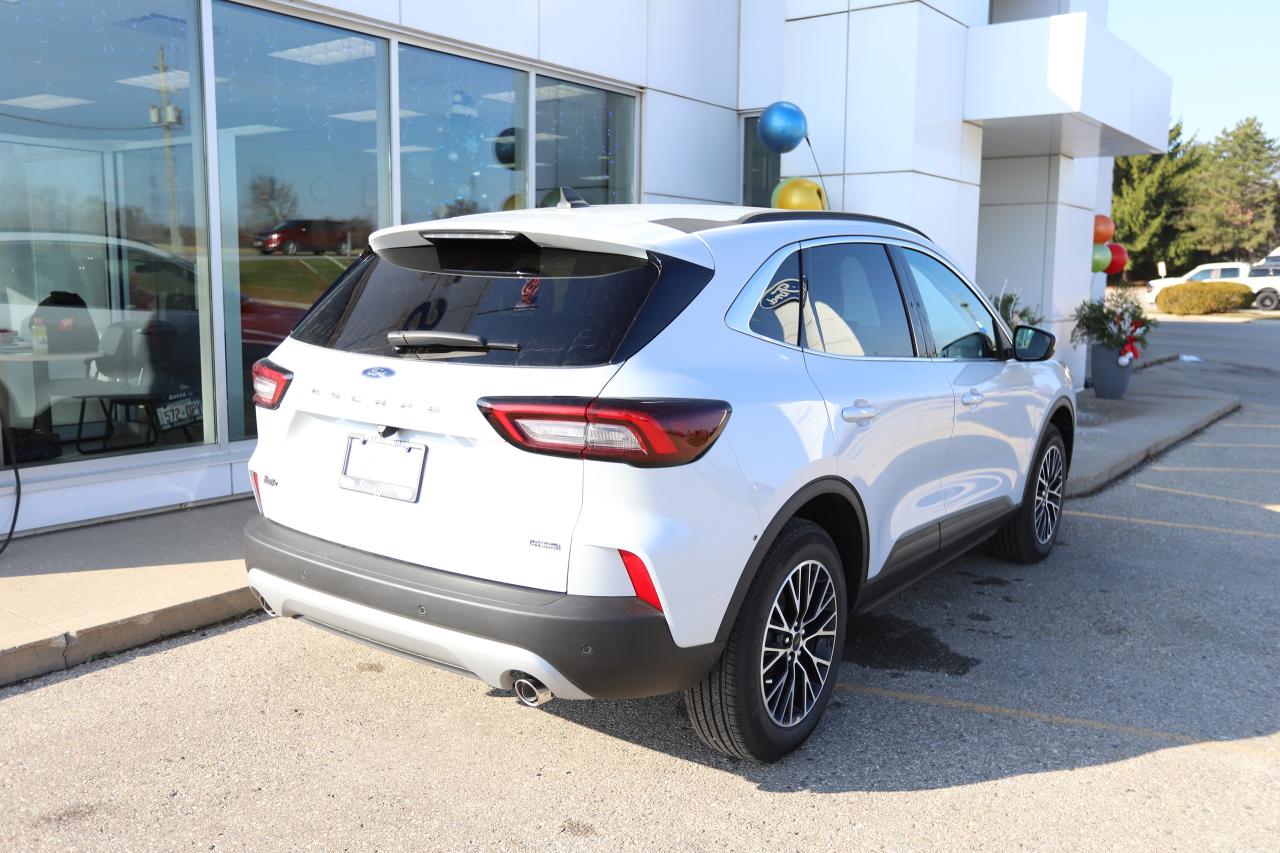 2026 Ford Escape PHEV FWD Photo