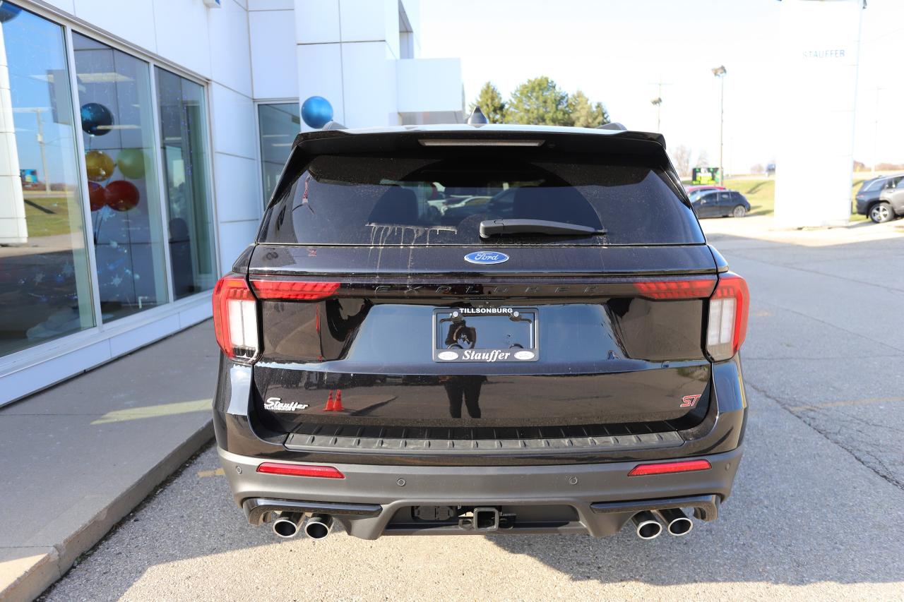 2026 Ford Explorer ST 4WD Photo4