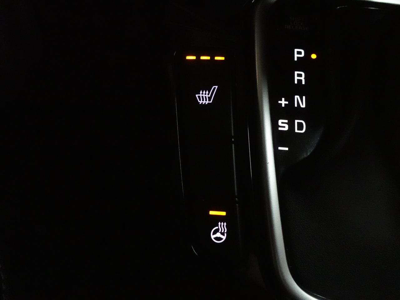 2023 Kia Seltos EX | AWD | Leather | Sunroof | BSM | CarPlay