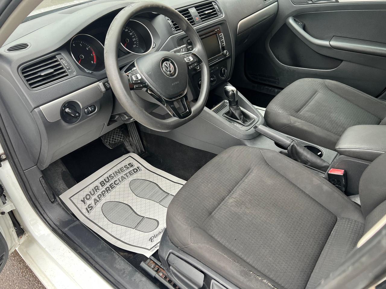 2015 Volkswagen Jetta 4dr 2.0L Auto - Photo #10