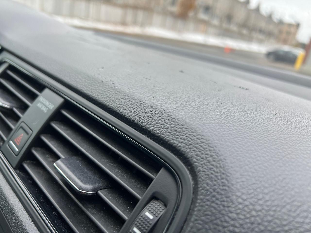 2015 Volkswagen Jetta 4dr 2.0L Auto - Photo #17